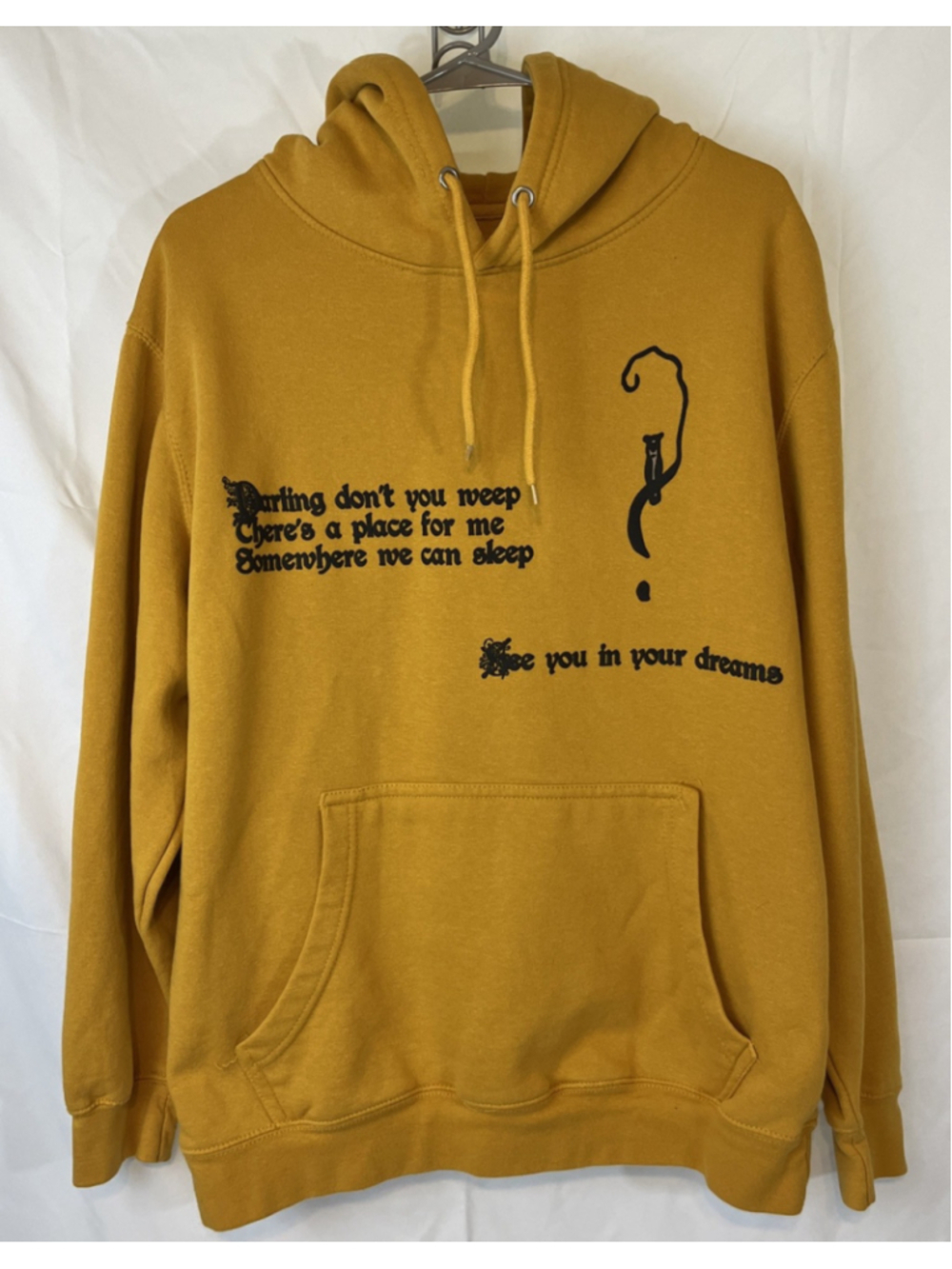 Halsey Tour Concert Hoodie Dreams Darling 2022 XL Gold Yellow Pullover Graphic